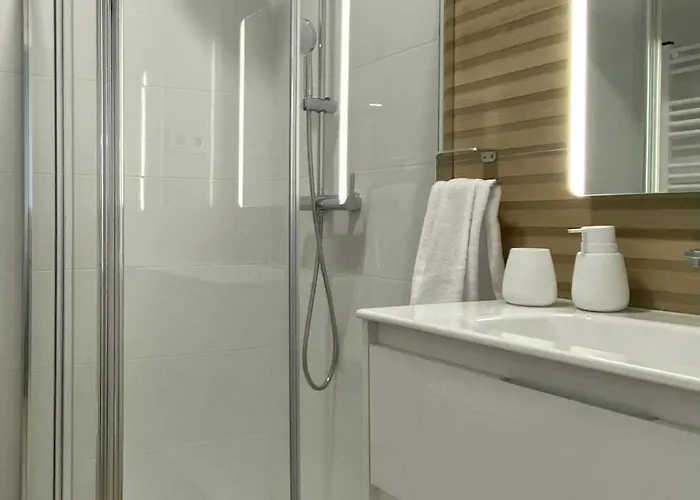 La Tuca, Tu Casita De La Playa En El Sardinero